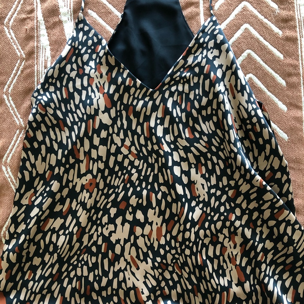 Clothes - Picture 6 of 8